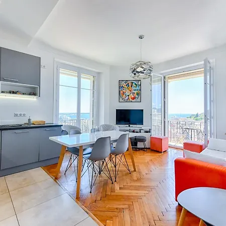 Le Sinatra Splendide Vue Panoramique Et Balcon, Ideal Pour Des Sejours De Loisirs Ou Business Apartment *